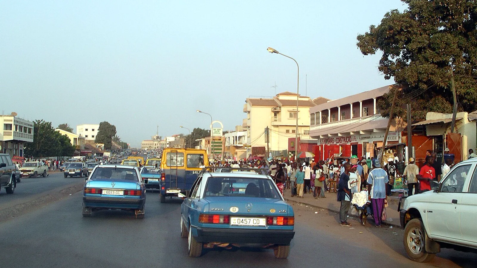 Scène urbaine à Bissau